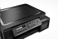 DCP-T520W fotografiat din unghi dreapta sus