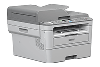 Brother MFC-B7715DW imprimanta laser mono 4 in 1 cu fața spre dreapta cu hârtie imprimată