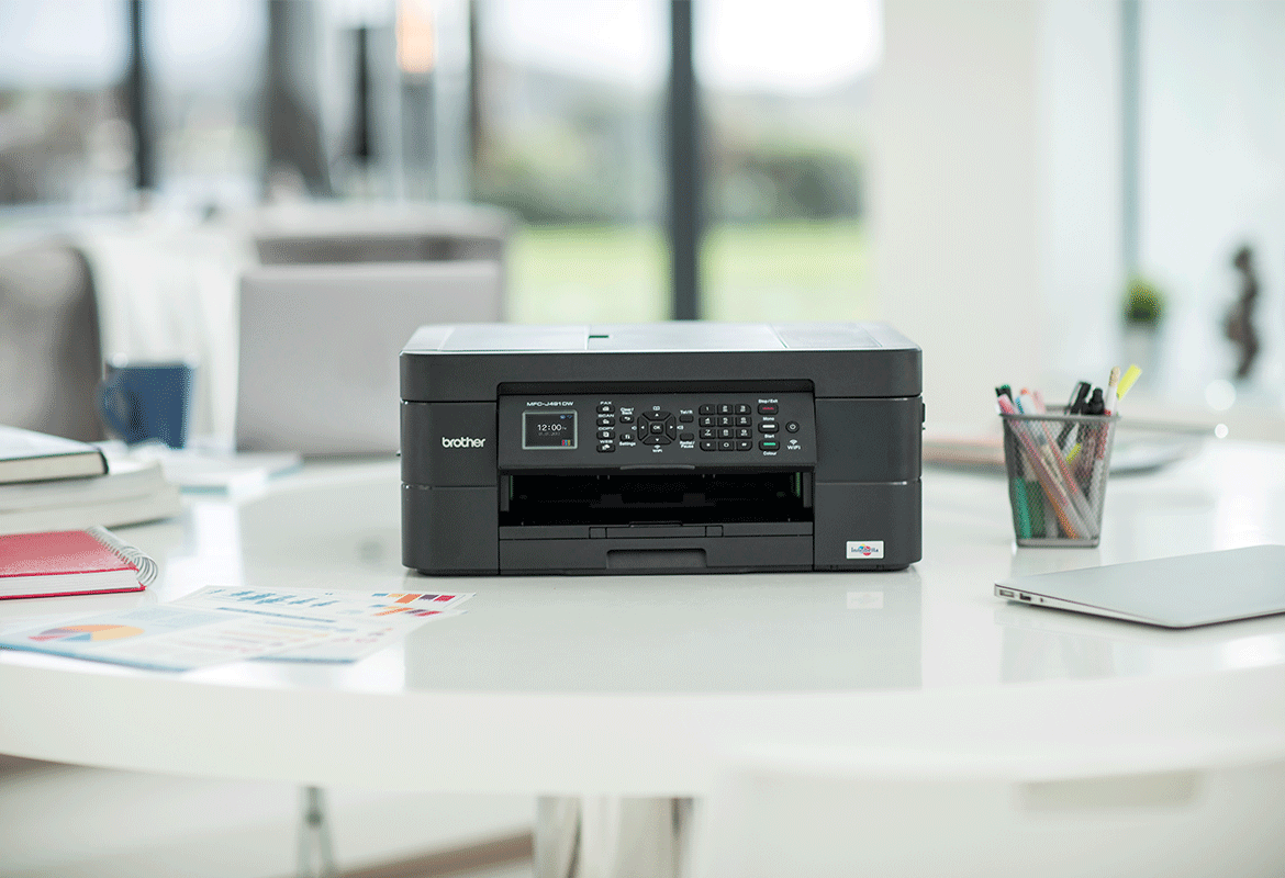 Brother Inkjet-Drucker in Home Office-Einstellung