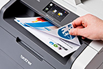 DCP-9022CDW ermöglicht beidseitiges Drucken