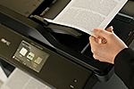 MFC-L5750DW ermöglicht beidseitiges drucken, faxen, kopieren und scannen