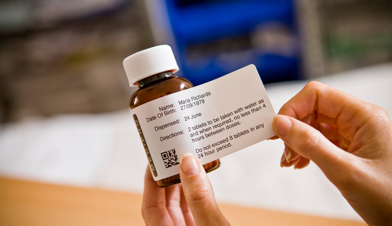Etiqueta en frasco de medicamentos