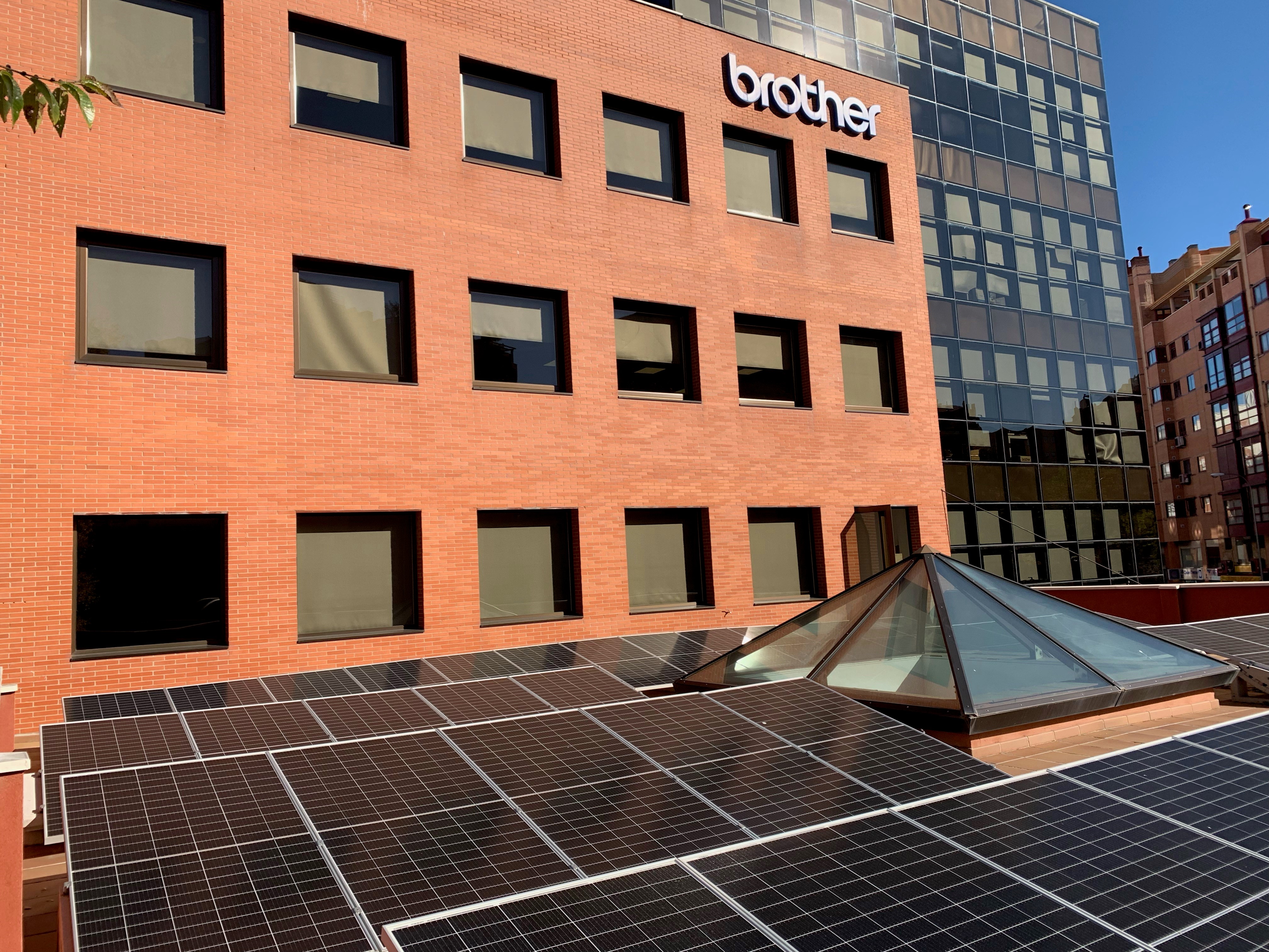 Paneles solares Brother