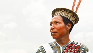 Einwohner eines peruanischen Dorfes