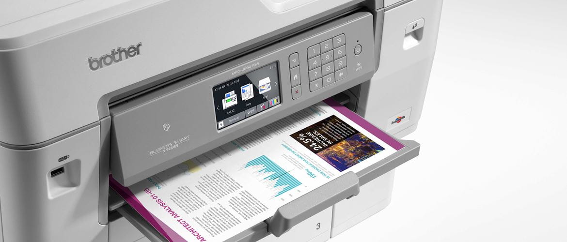 L'imprimante jet d'encre couleur MFC-J6947DW imprimant un document en couleur.