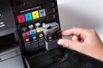 Le MFC-J5330DW et ses cartouches haute capacité, parfaits pour réaliser des économies