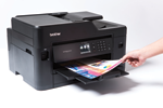 L'imprimante multifonction jet d'encre MFC-J5330DW possède une grande vitesse d'impression