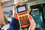 L'étiqueteuse PT-E300VP est idéale pour la maintenance