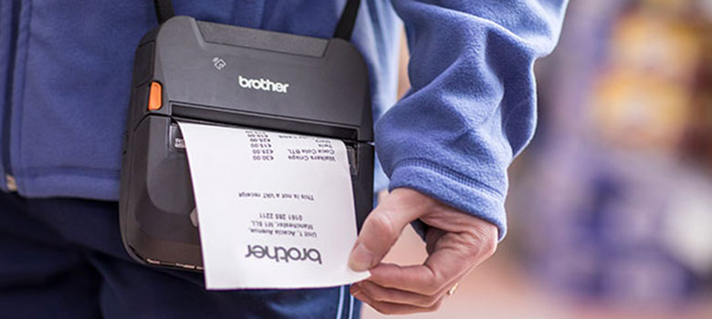 Impression du reçu de livraison directe en magasin sur une imprimante Brother RJ-4 avec bandoulière