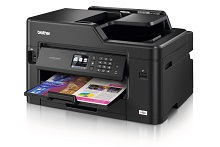 Foglio stampato a colori con stampante multifunzione inkjet Business Smart Brother MFC-J5330DW