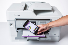 MFC-J6935DW stampante multifunzione inkjet che stampa da smartphone