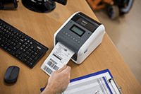Stampante di etichette desktop professionale Brother TD-4550DNWB stampa etichetta barcode
