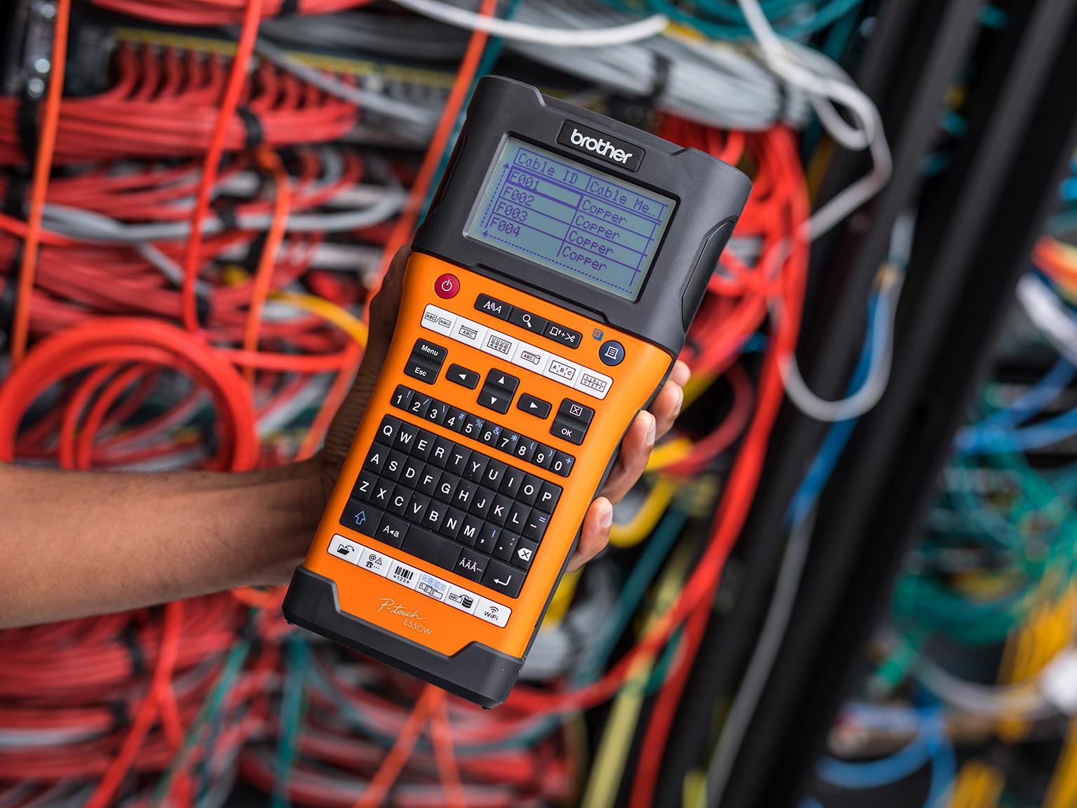PT-E550W_product