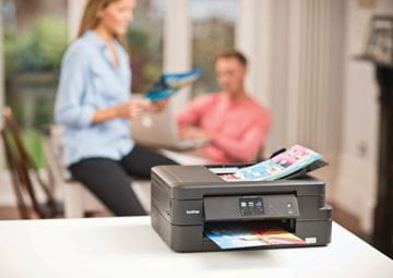 DCP-J785DW printing document in colours