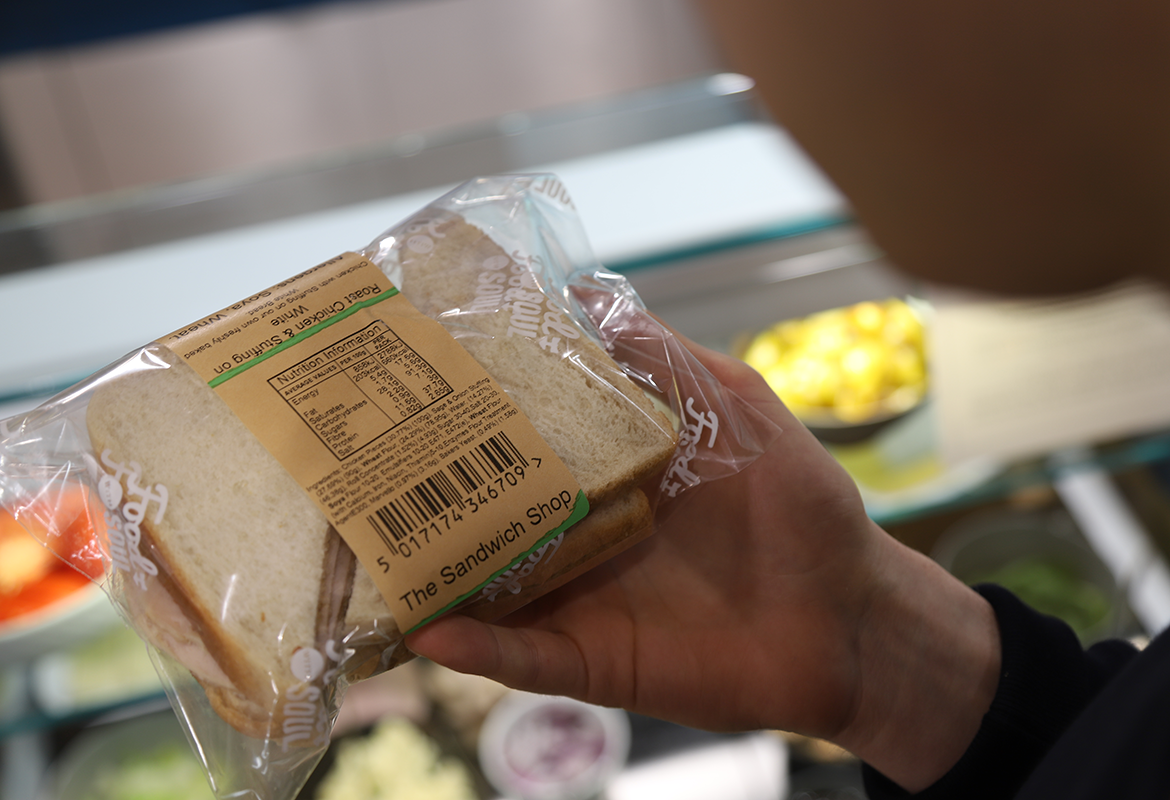 Etiquetagem Brother para alimentos preparados