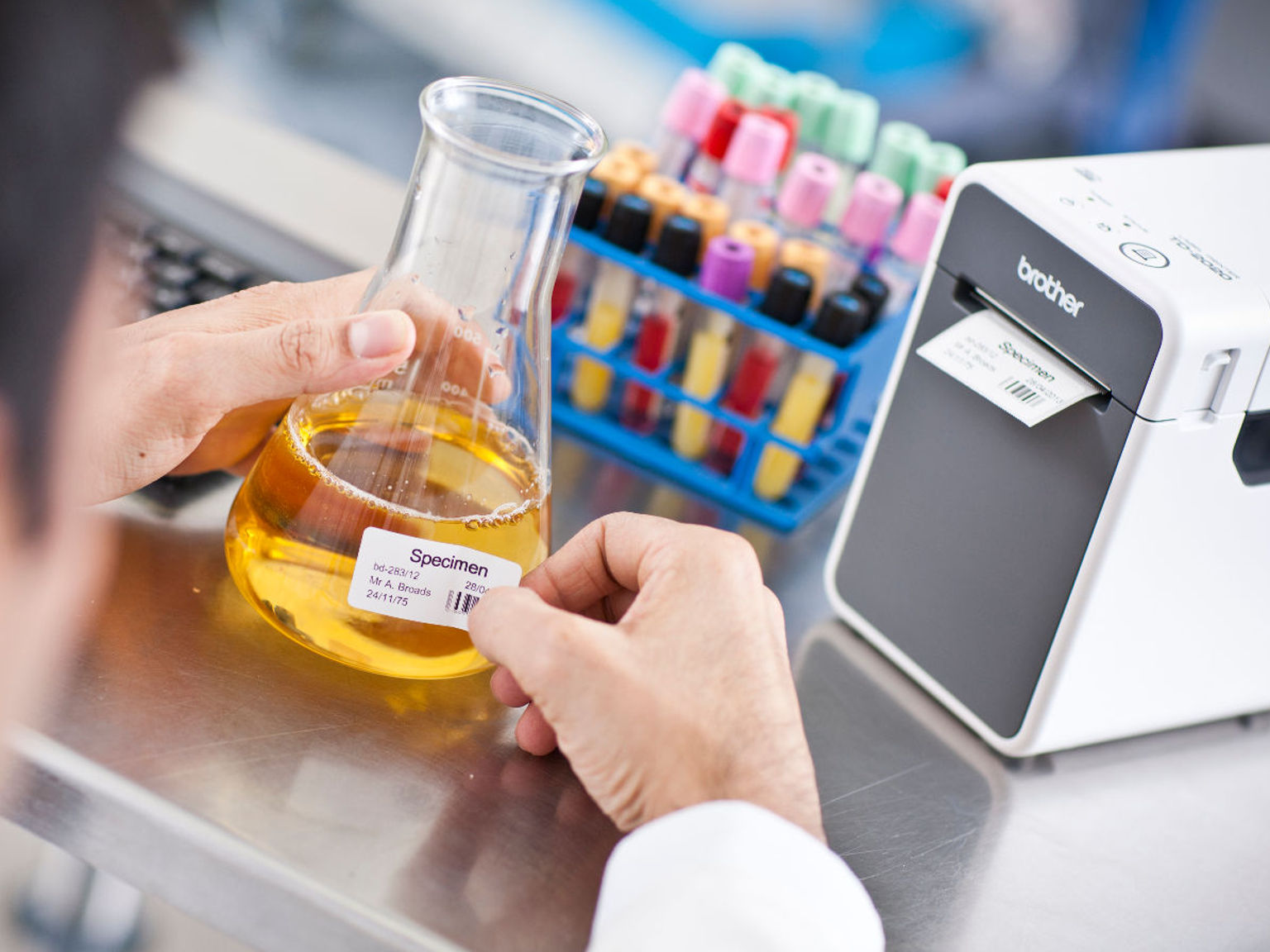 Etiquetas para laboratórios