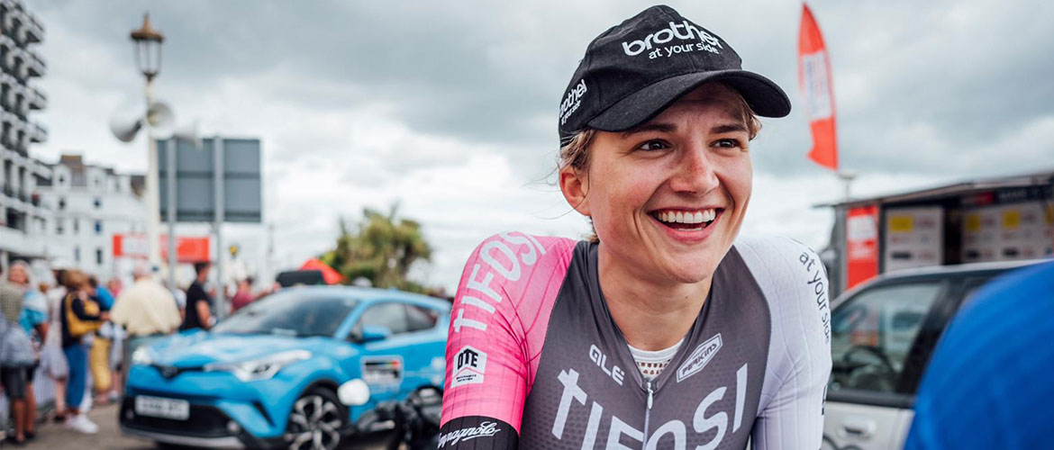 Leah Dixon cycling for Brother UK-Tifosi p/b OnForm