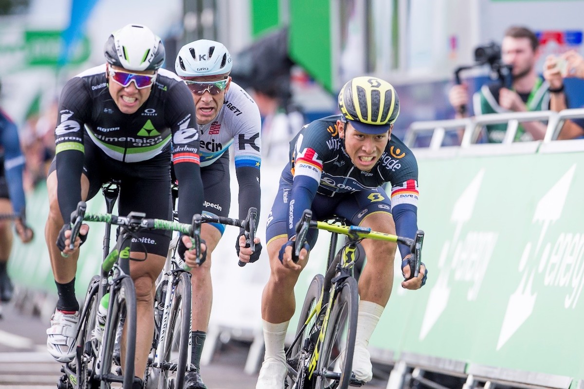 cycling battling for position