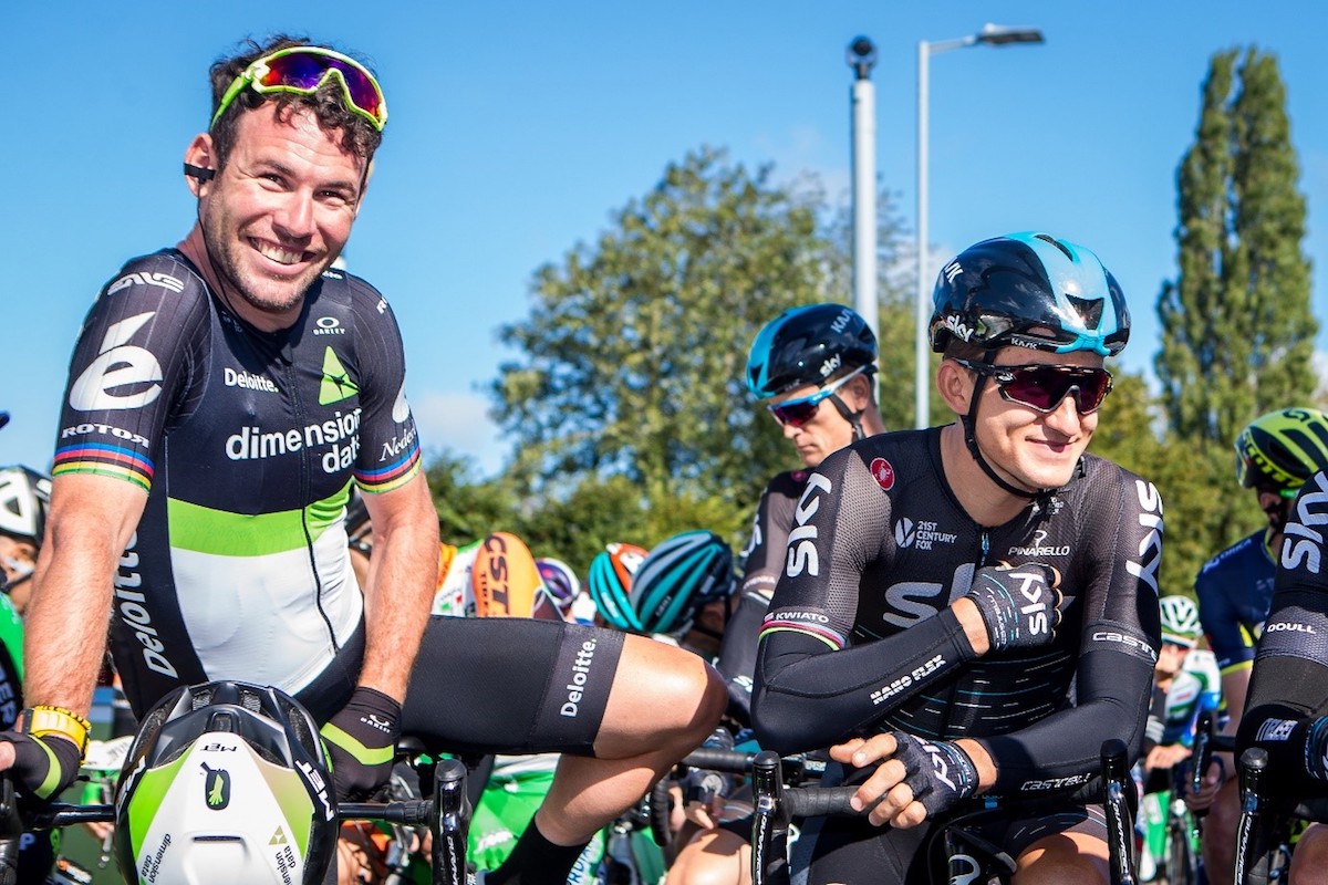 Mark Cavendish calm and relaxed before a race