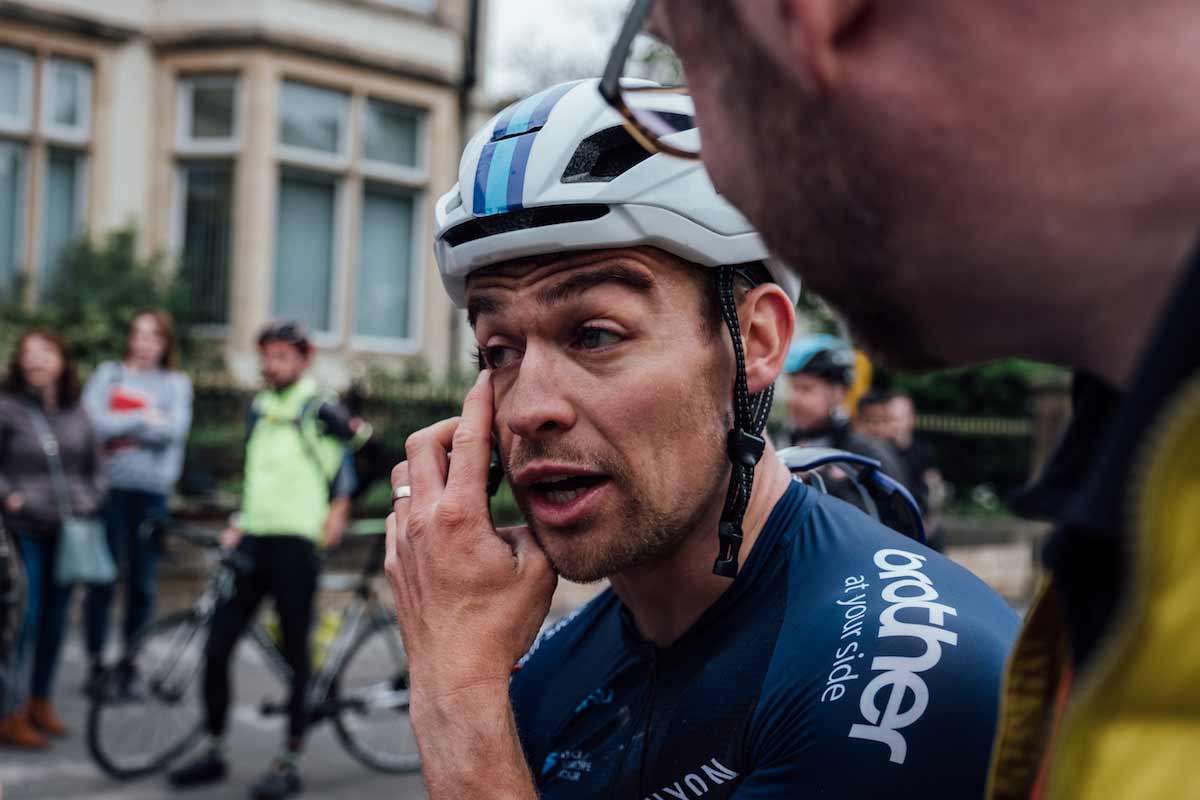 Chris Opie chatting to a team mate