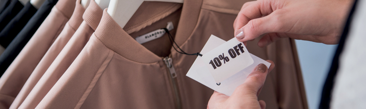 10 percent off tag on item of clothing