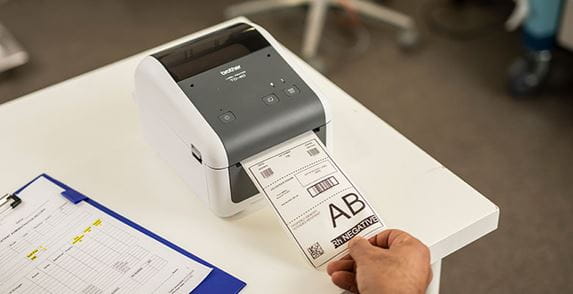 TD direct thermal desktop printer printing blood bag label