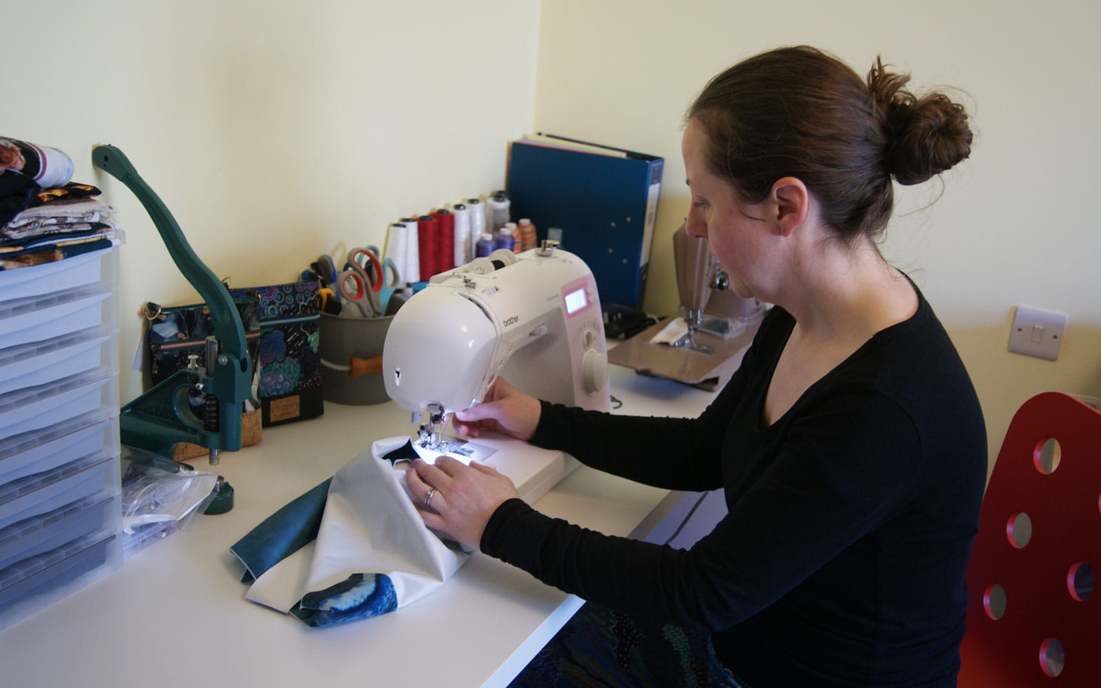 Eleanor sewing on her Innov-is 10a Brother sewing machine