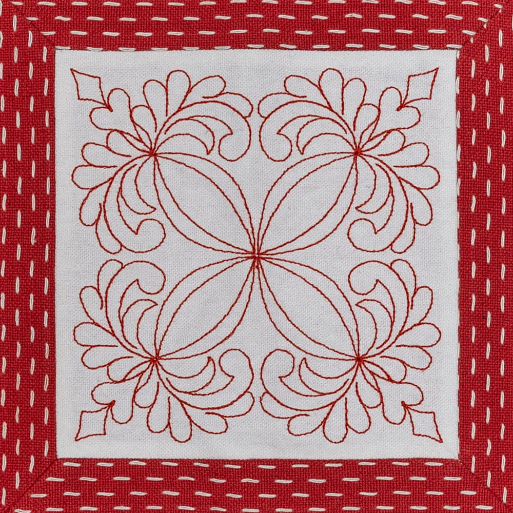 Embroidered-sashiko-runner-close