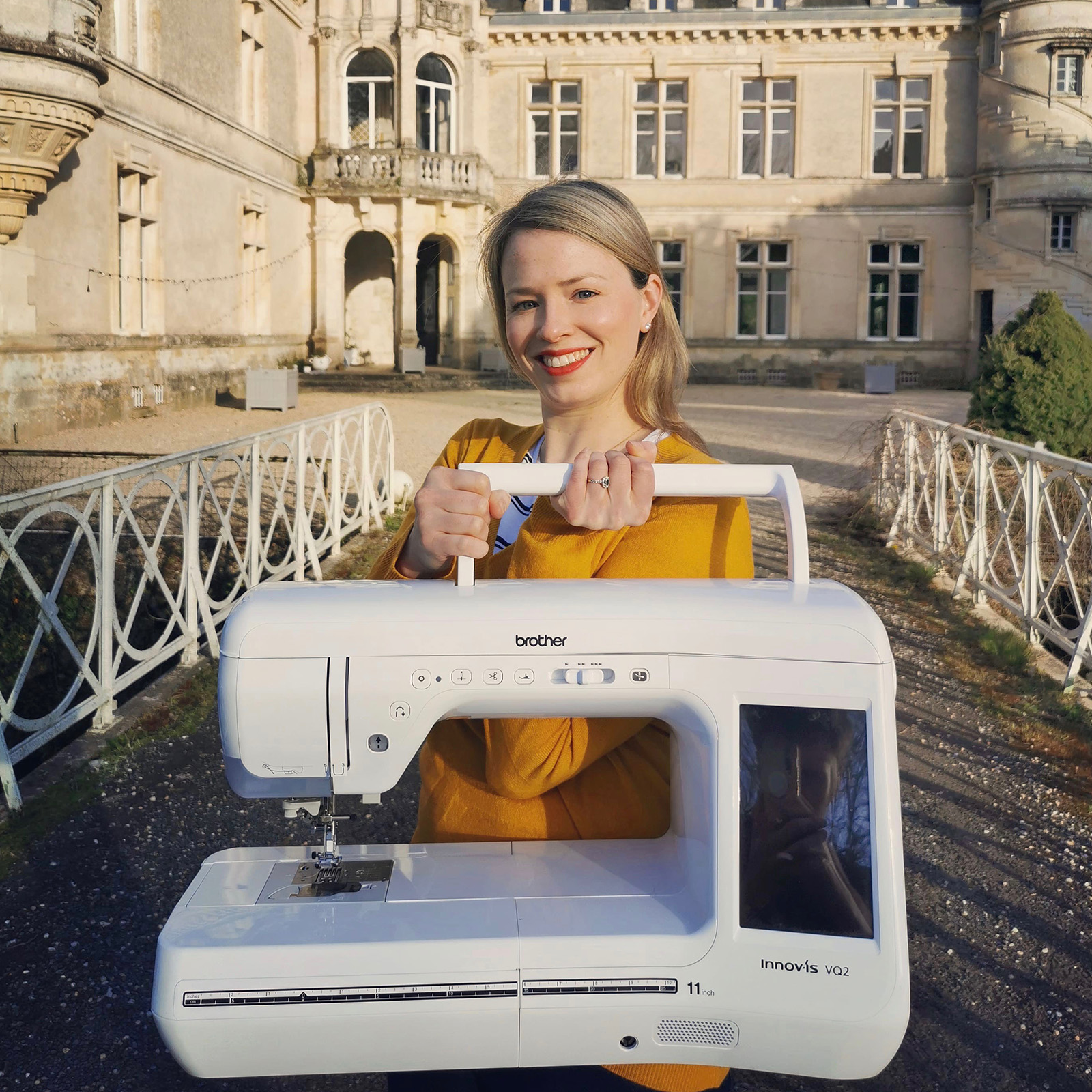 Brother sewing machine with the chatelaine in front of the chateau 