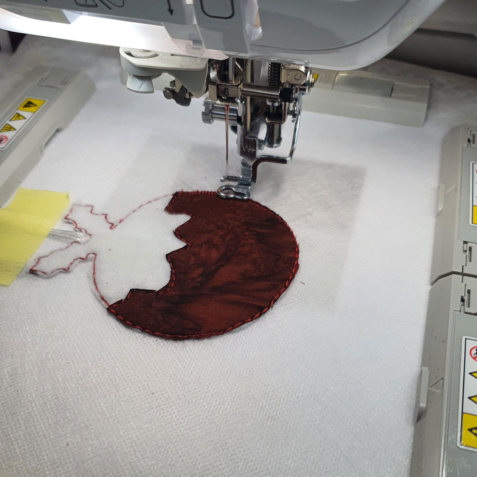 Christmas pudding shape in embroidery machine