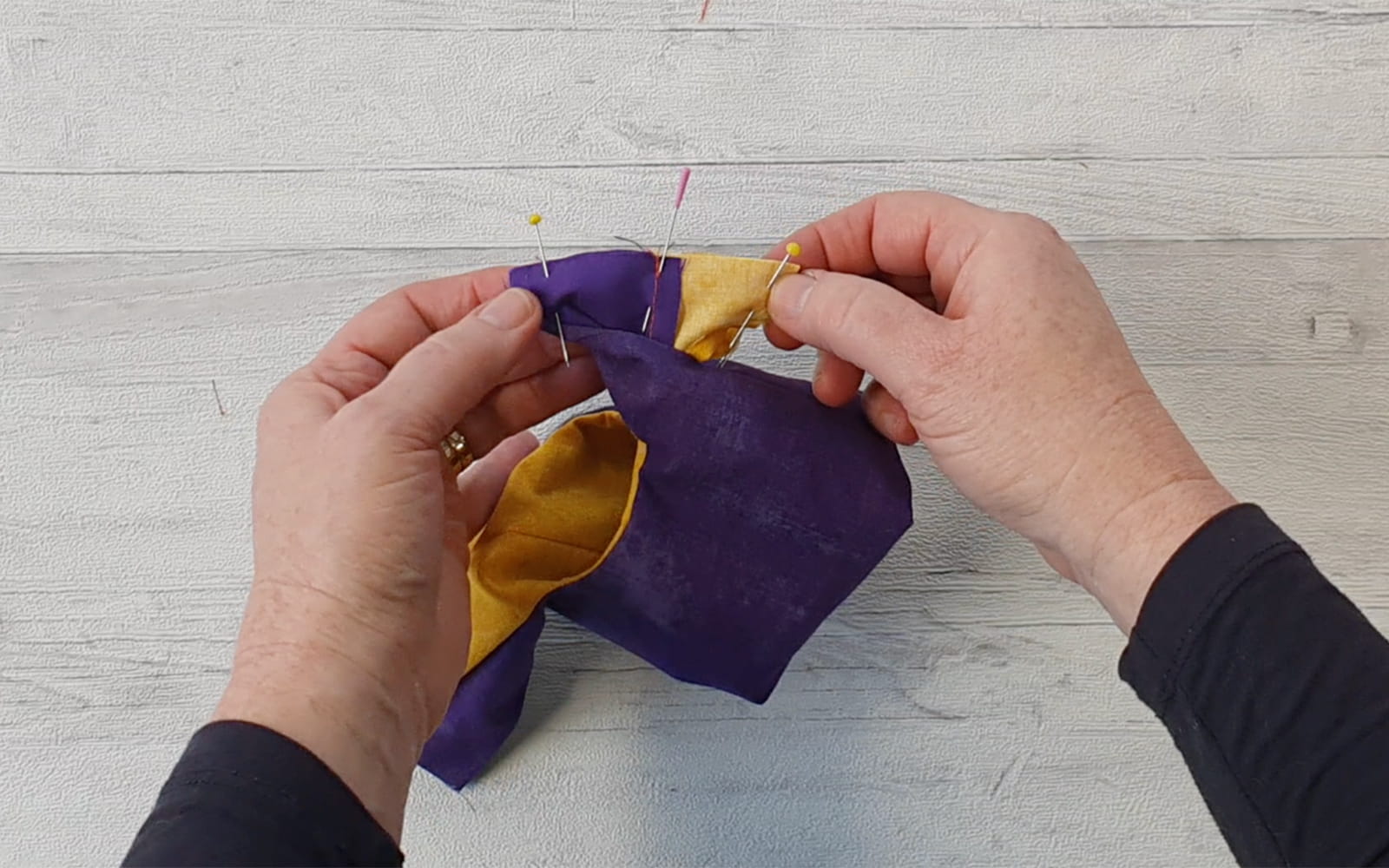 pinning lining of a mini knot bags