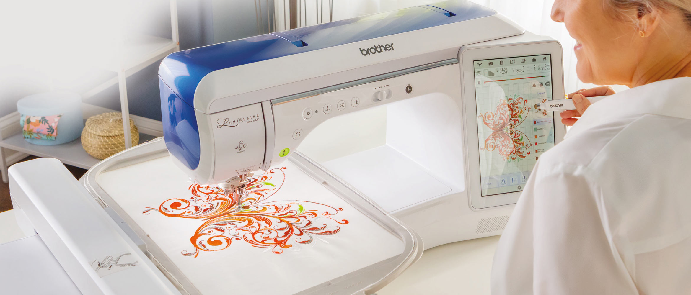 Combinatiemachine XP1 gebruikmakend van de StitchVision-functie