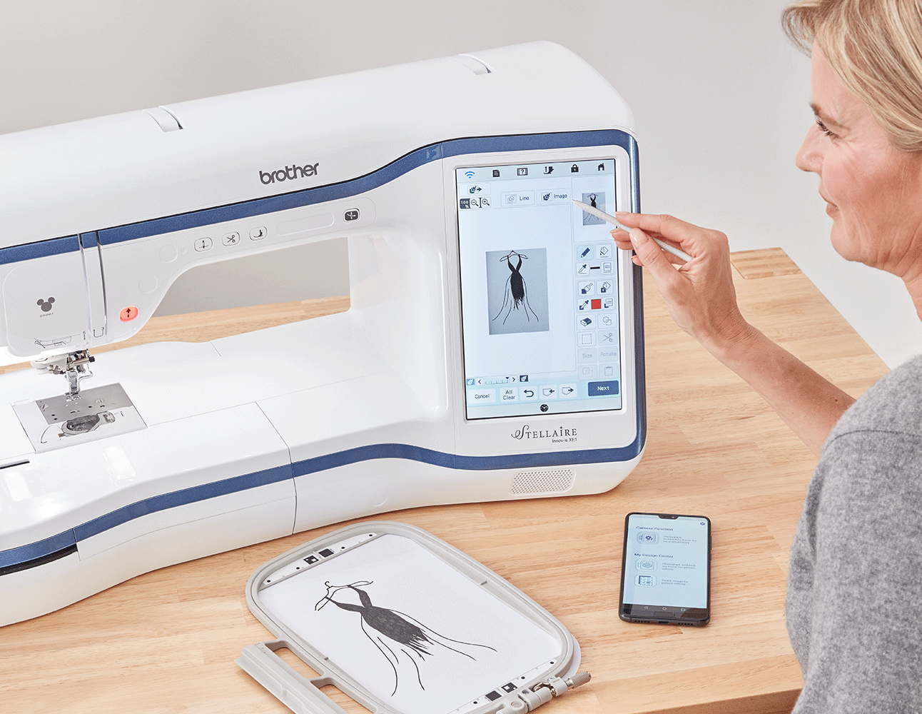 Skizze ein Kleids in Rahmen, handlich mit meiner Design-App und Placaire