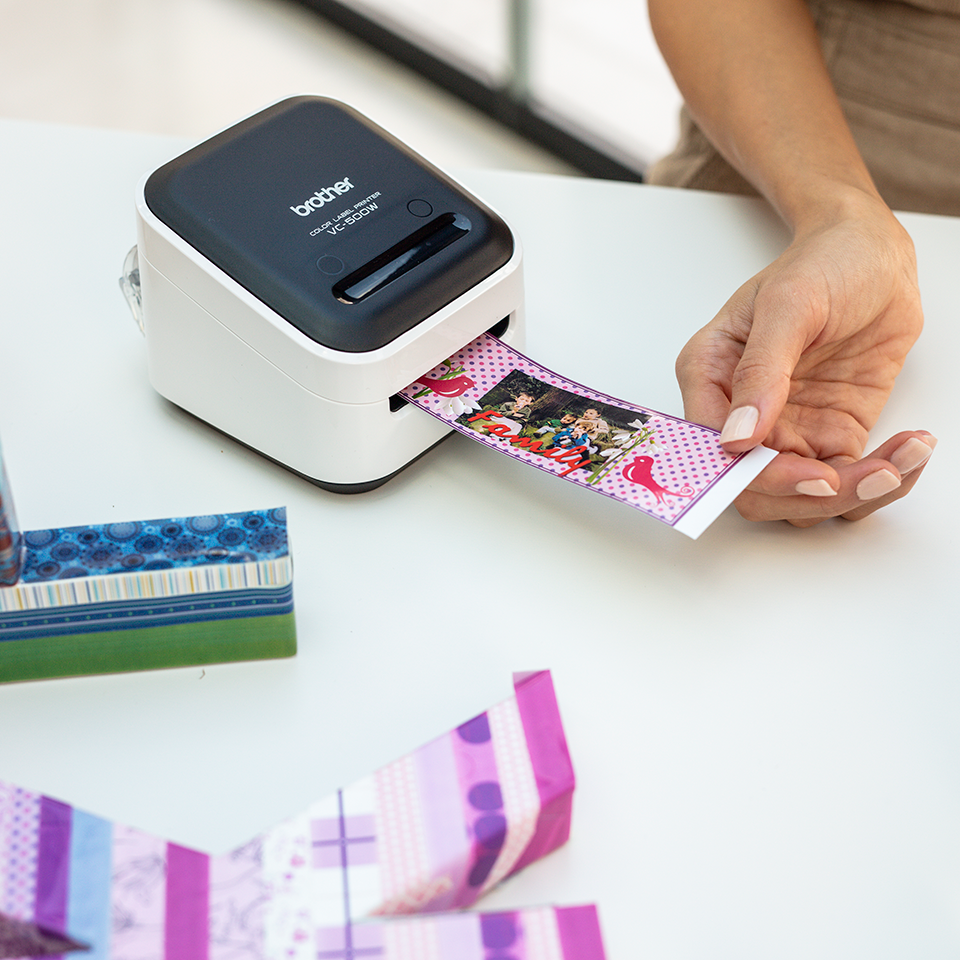VC-500W | Label Printer | Brother