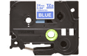 Oryginalna taśma TZe-555 firmy Brother – biały nadruk na niebieskim tle, 24 mm szerokości 2