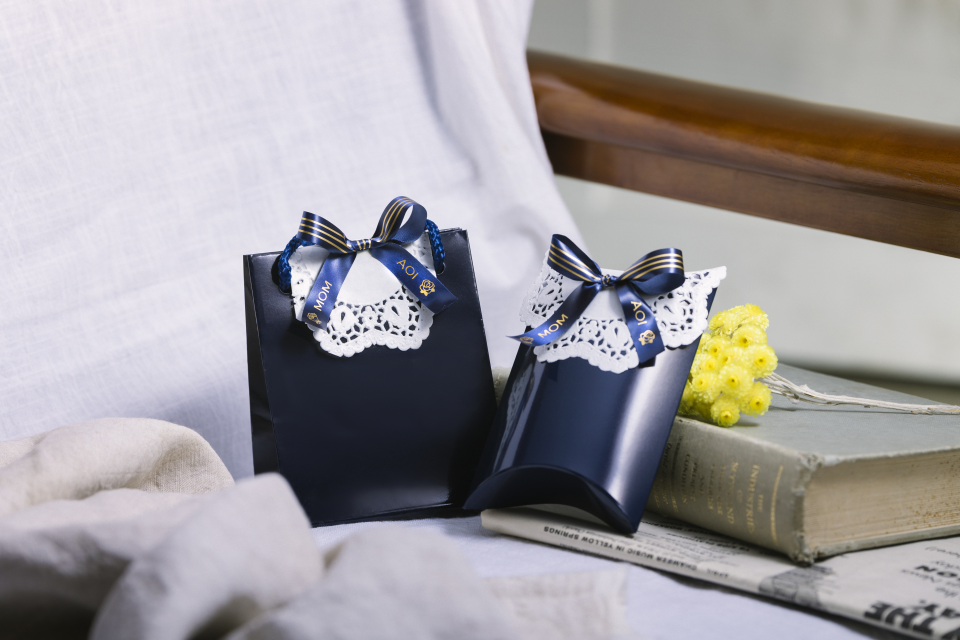 Cinta satinada no adhesiva TZeRN34 Brother para cintas de regalos