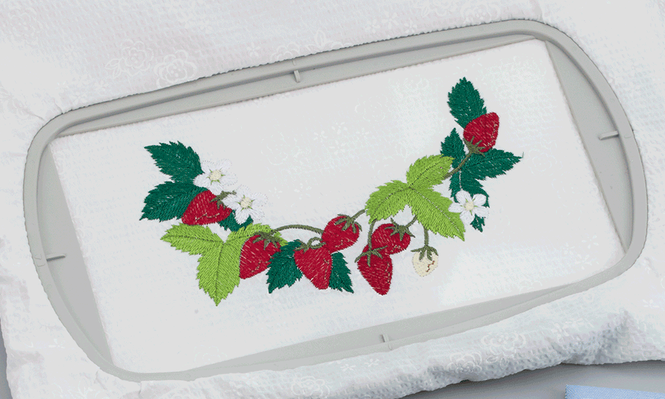 EF71 Large Embroidery frame 17 x 10cm