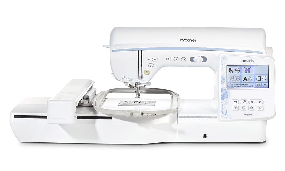 Vue avant de la machine à coudre/broderie Brother NV2700 sur fond blanc