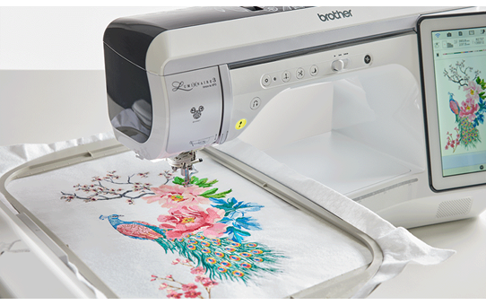Luminaire Innov-is XP3 Sewing, Quilting and Embroidery Machine 7
