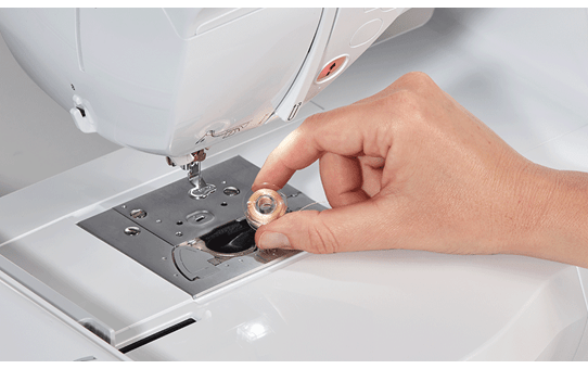 Innov-is NV880E borduurmachine voor thuisgebruik 5