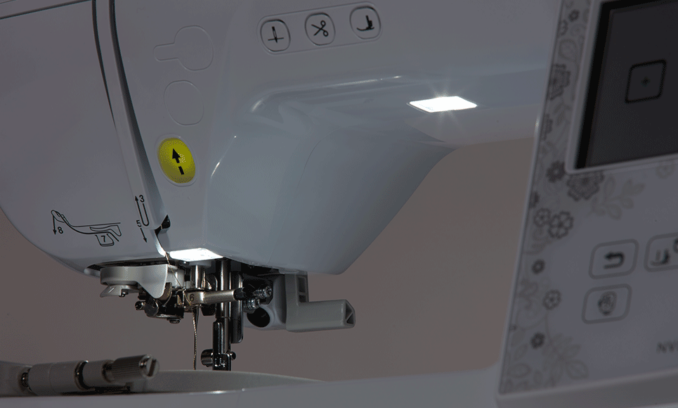 Innov-is NV880E embroidery machine