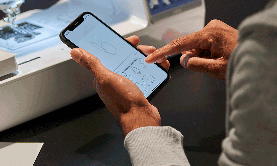 Innov-is M340ED Disney-borduurmachine 5