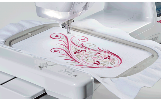 Innov-is V3LE embroidery machine 5