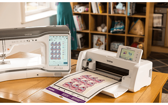 Innov-is Stellaire XE2 embroidery machine  9
