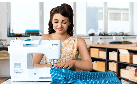 Innov-is A80 sewing machine 8