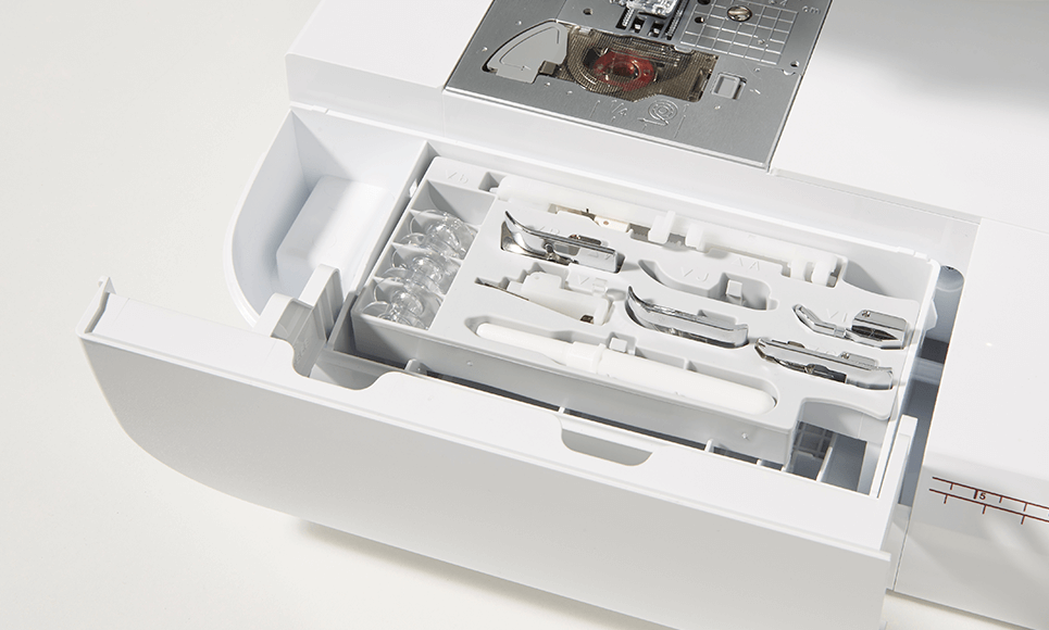 Innov-is F400 naaimachine 3
