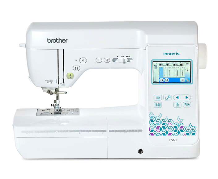 Brother Innov-is F560 naaimachine op witte achtergrond