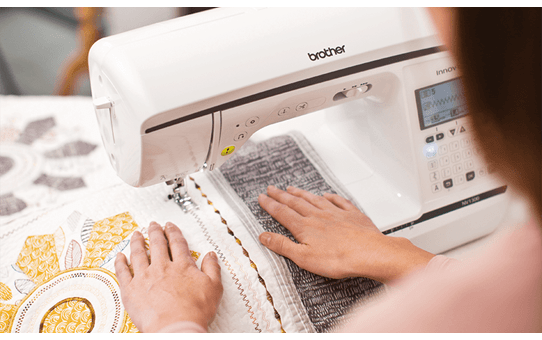 Innov-is NV1300 sewing machine 8