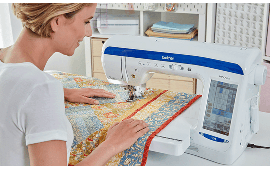 Innov-is VQ4 sewing and quilting machine 12