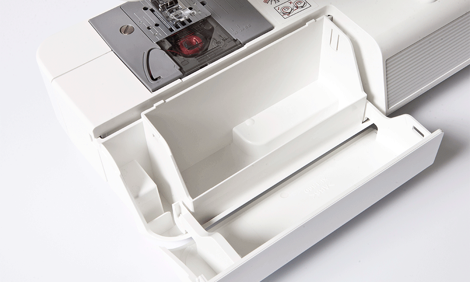 XR37NT sewing machine 3